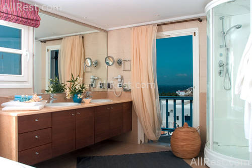 Poseidon Hotel 15